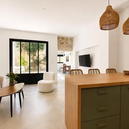 Carre Du Roi, T3, Jardin, Clim, Centre-ville, Arceaux Apartament *